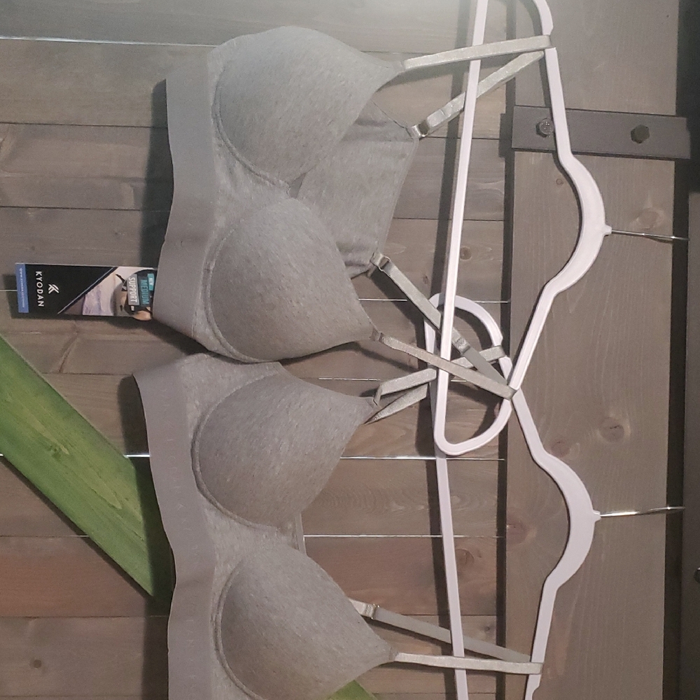 Kyodan Light Gray Wireless Bra